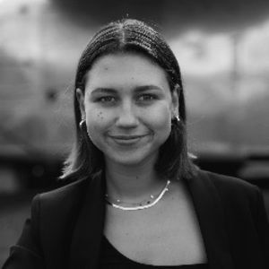 Meet your Posher, Haley